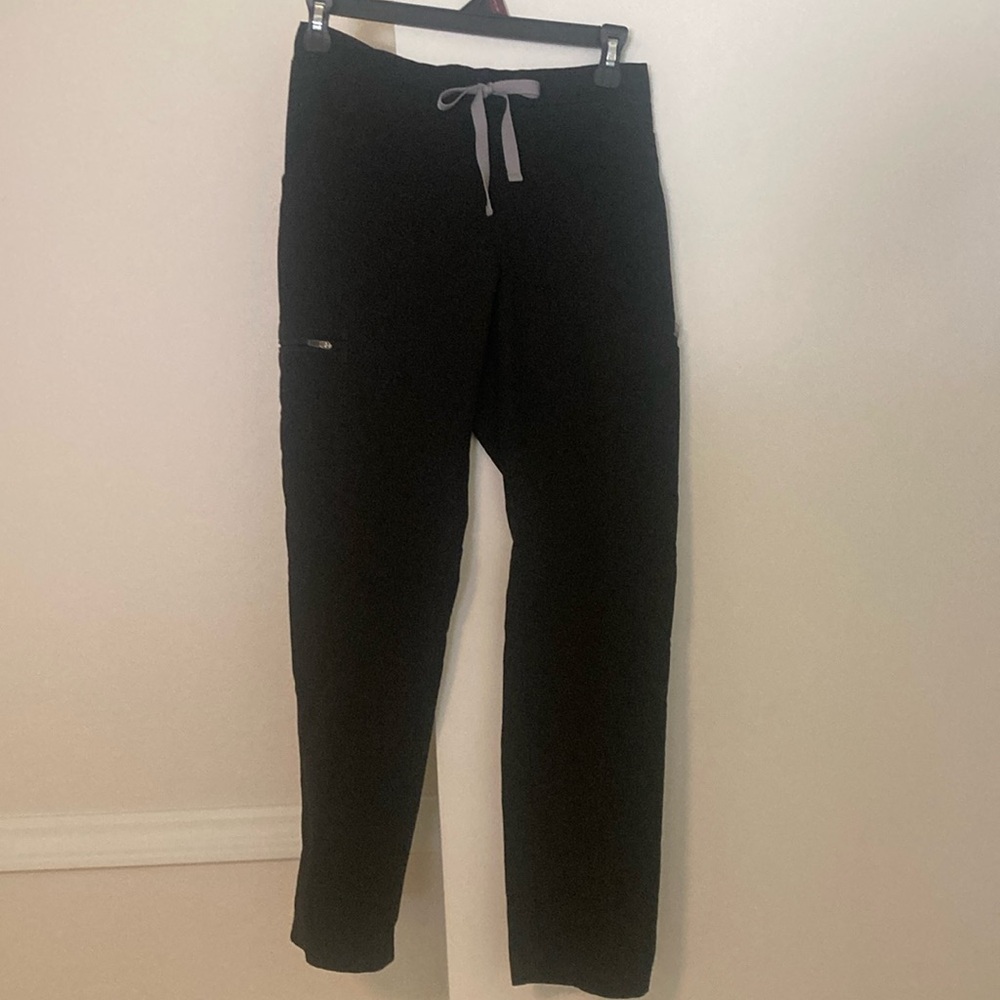 Figs yola scrub pants